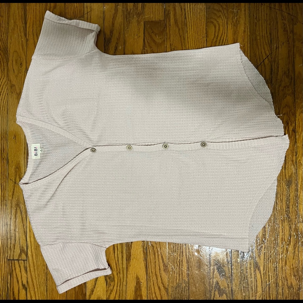 BIBI light pink/cream top. Size medium.